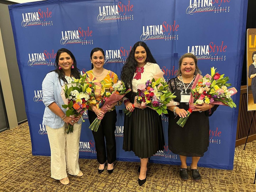 Brenda Anz and peers at Latina Style Business Series Awards