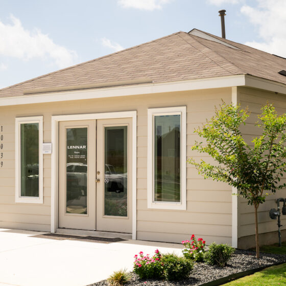 Facade of the Lennar model Home at VIDA