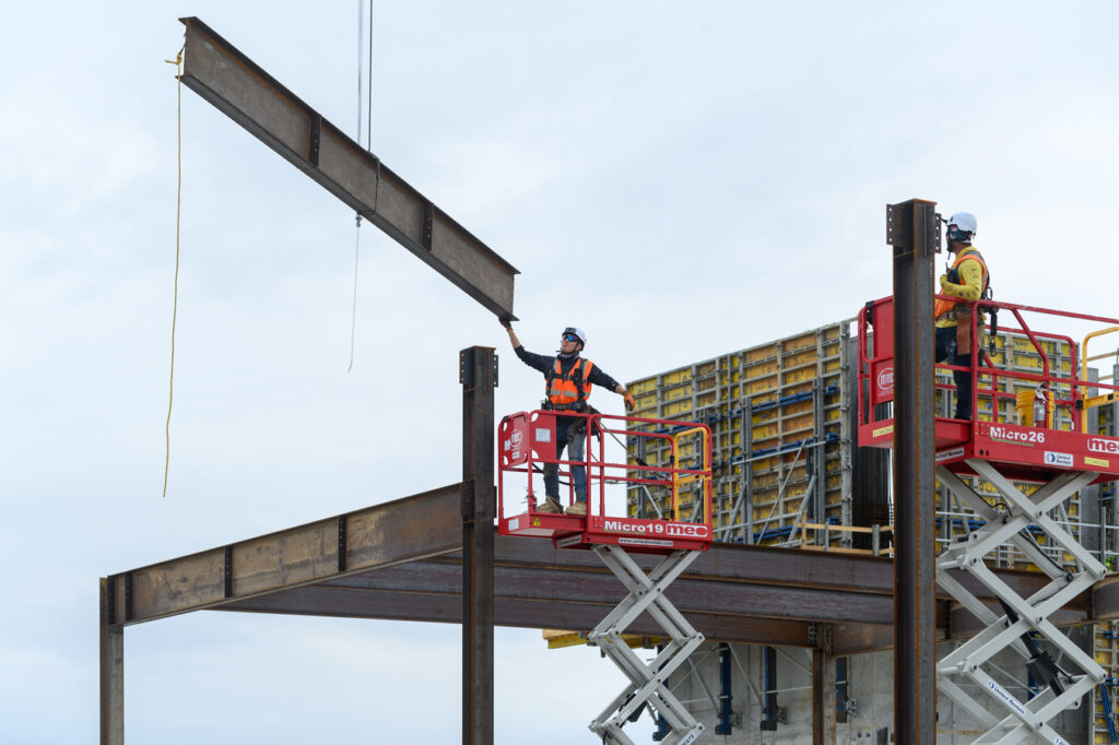 Construction progresses with the erection of the first steel members on the site of the new Palo Alto Hospital campus on San Antonio’s South Side near the campus of Texas A&M San Antonio.